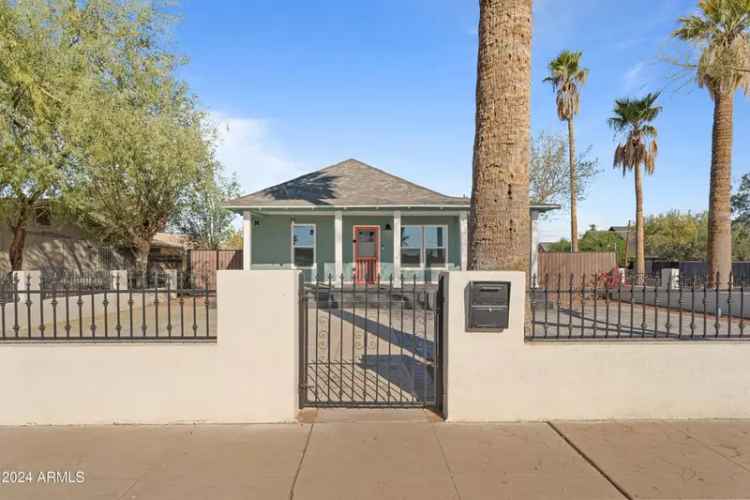 Single-family house For Sale in 930, East Taylor Street, Phoenix, Arizona