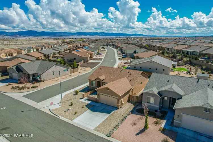 Single-family house For Sale in 6053, East Beecher Loop, Prescott Valley, Arizona