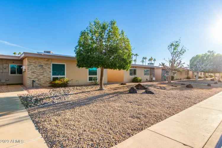 Single-family house For Sale in 11014, West Thunderbird Boulevard, Sun City, Arizona