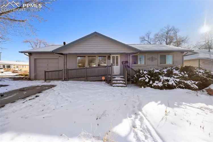 Single-family house For Sale in 2623, East Bijou Street, Colorado Springs, Colorado