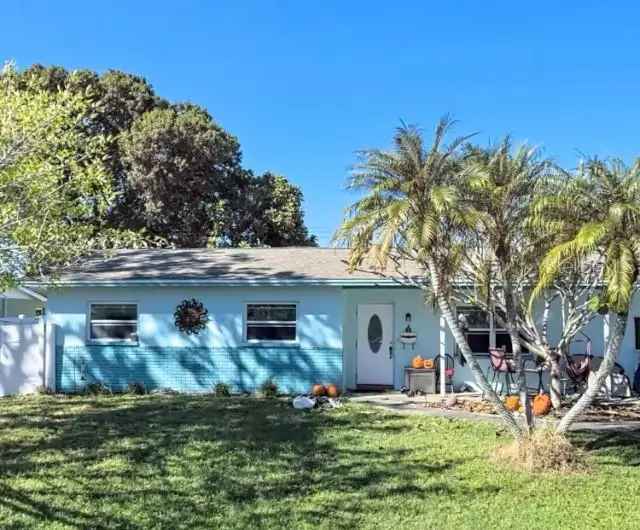 Single-family house For Sale in Saint Petersburg, Florida