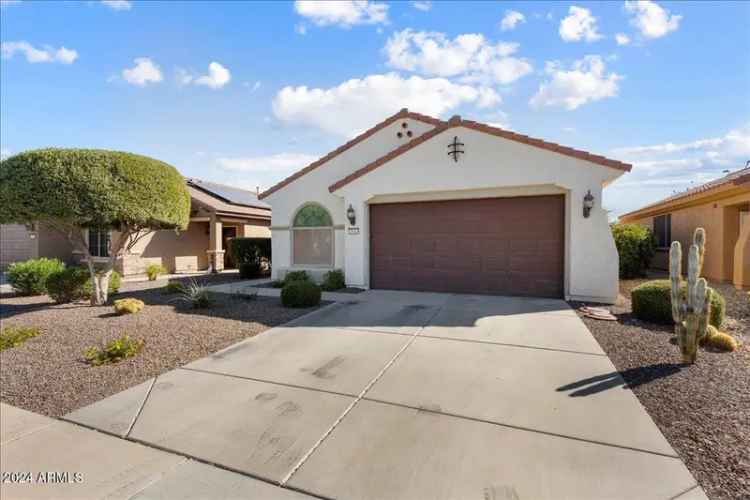 Single-family house For Sale in 21613, North 261st Avenue, Buckeye, Arizona