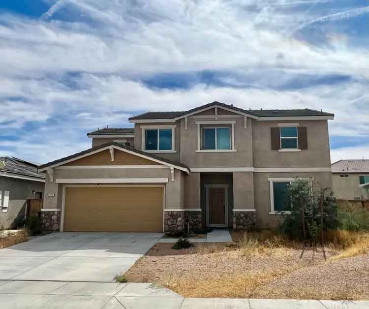 Single-family house For Sale in Rosamond, California