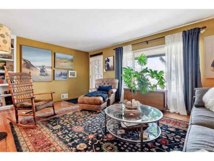 Single-family house For Sale in 2872, South Zenobia Street, Denver, Colorado