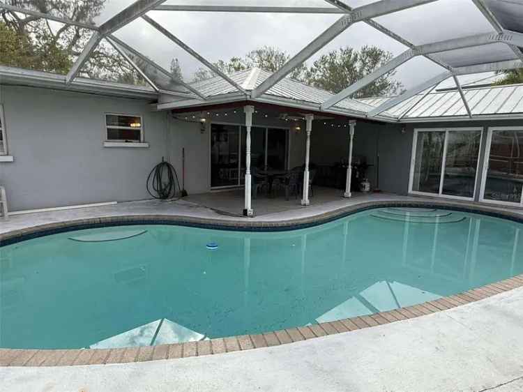 Single-family house For Sale in 417, Avenida de Mayo, Siesta Key, Florida