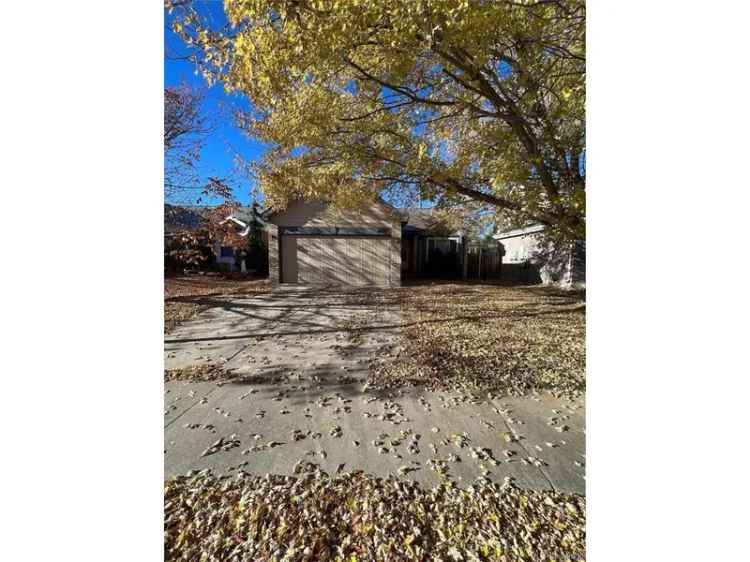 Single-family house For Sale in 4063, South Himalaya Way, Aurora, Colorado