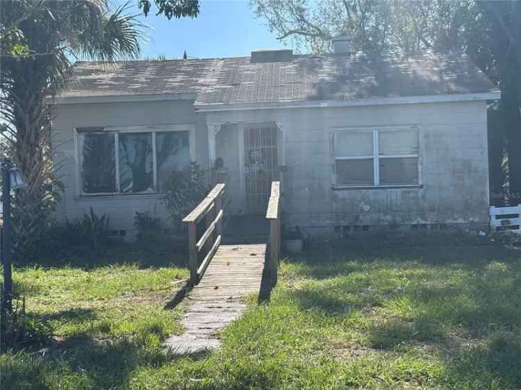 Single-family house For Sale in 4650, Fairfield Avenue South, Saint Petersburg, Florida