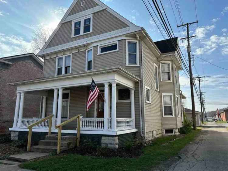 Single-family house For Sale in 115, East 4th Street, Connersville, Indiana