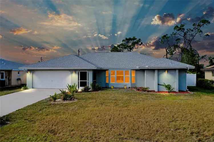 Single-family house For Sale in 3215, Lake View Boulevard, Port Charlotte, Florida