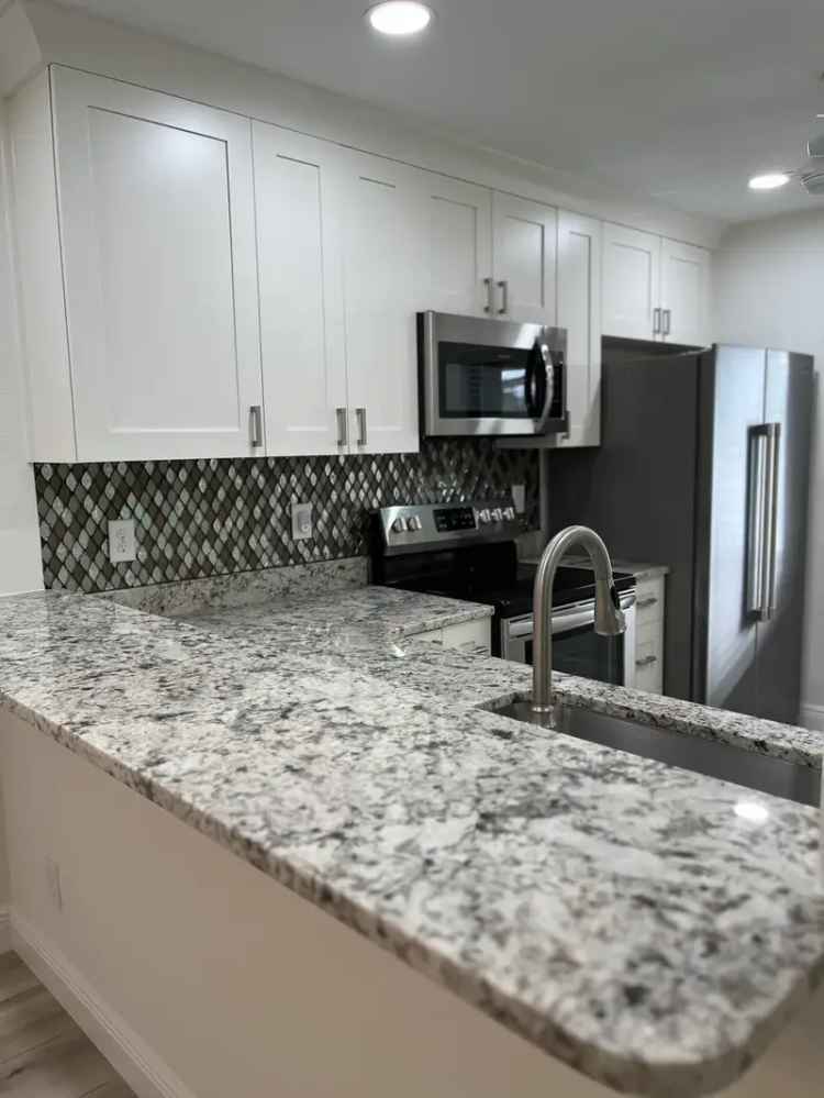 55+ 2 Bed 2 Bath Condo for Rent - Updated Amenities