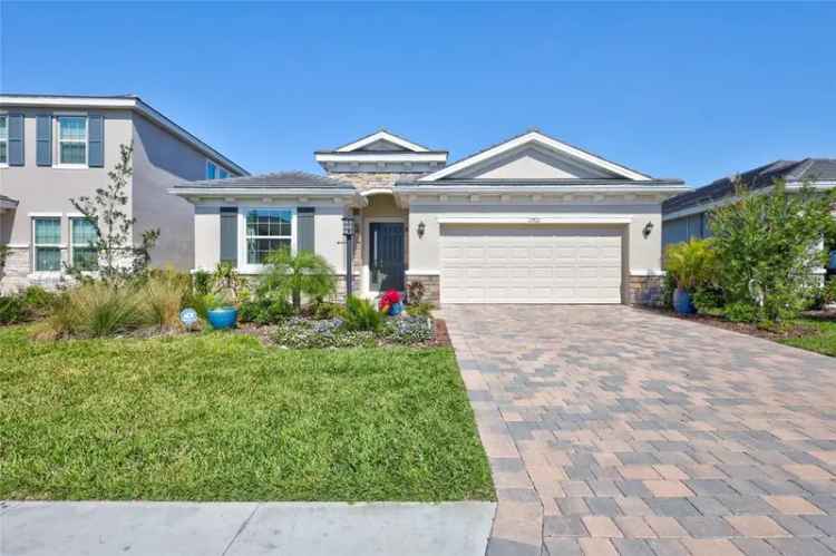 Single-family house For Sale in Florida