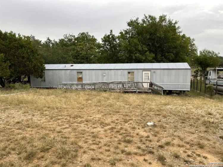 Single-family house For Sale in 1040, Lakeshore Lane, Texas