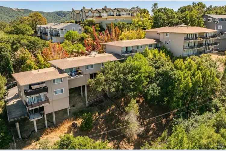 Multi-family house For Sale in 255, Channing Way, San Rafael, California