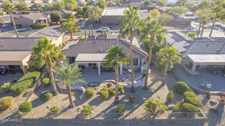 Single-family house For Sale in 17070, West Villagio Drive, Surprise, Arizona