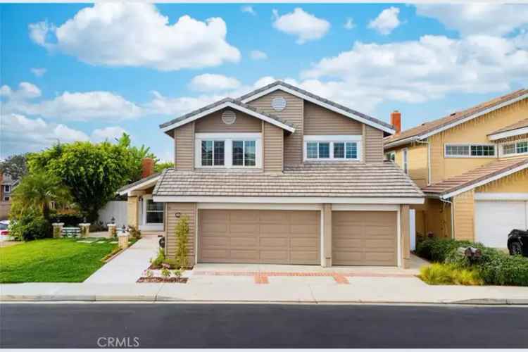 Single-family house For Sale in 1, Descanso, Irvine, California