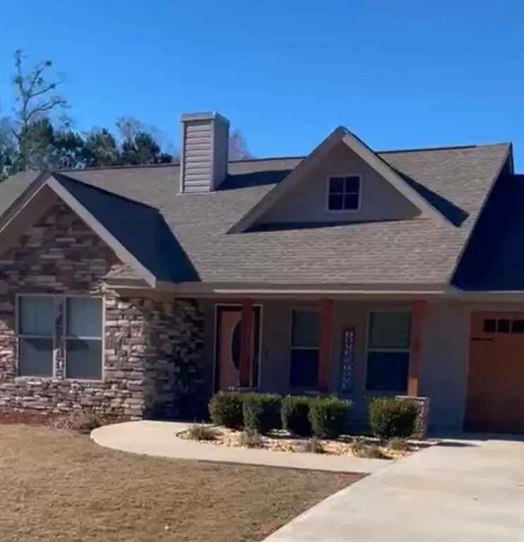 Single-family house For Sale in 2311, Ben Brown Road, Valley, Alabama