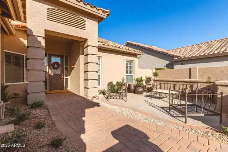 Single-family house For Sale in 9312, East Arrowvale Drive, Sun Lakes, Arizona