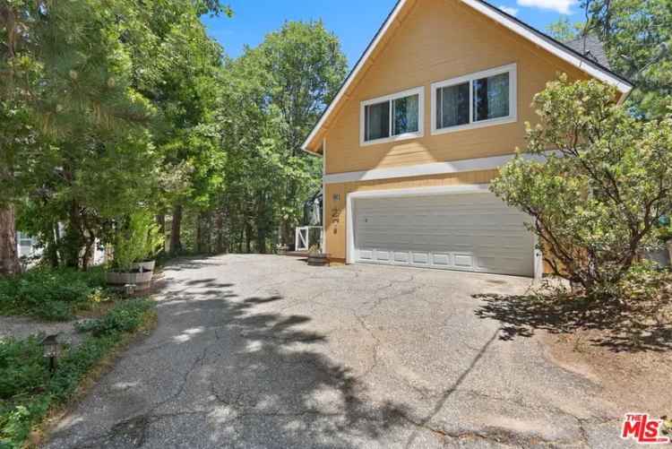 Single-family house For Sale in 28126, Geneva Lane, Lake Arrowhead, California