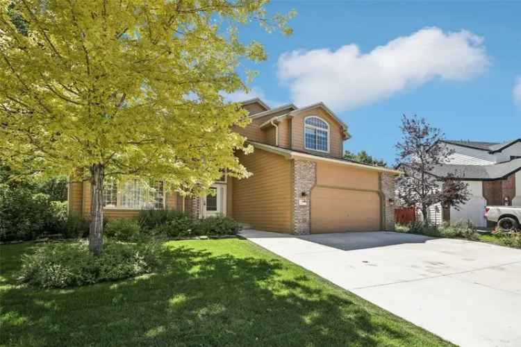 Single-family house For Sale in Fort Collins, Colorado