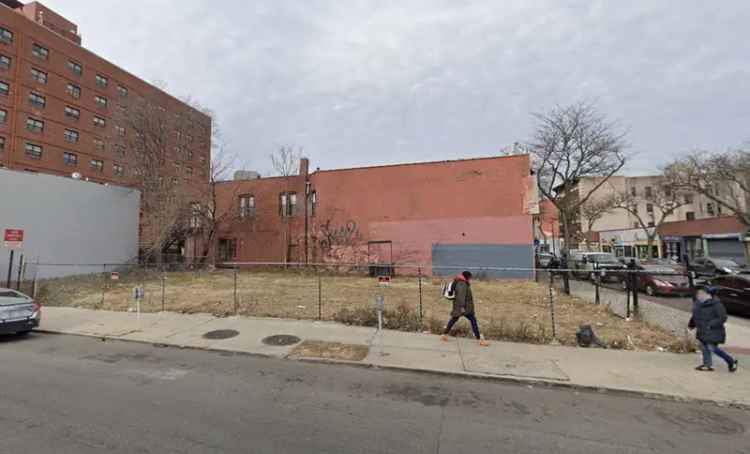 Land For Sale in 162, South 4th Avenue, City of Mount Vernon, New York