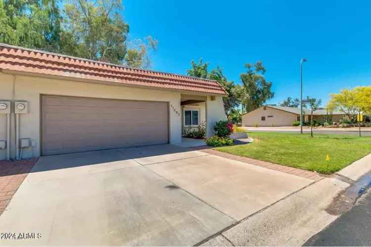 House For Sale in 11405, South Tawa Lane, Phoenix, Arizona