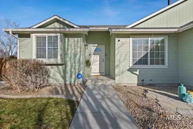 Single-family house For Sale in 1222, North Rutledge Place, Meridian, Idaho