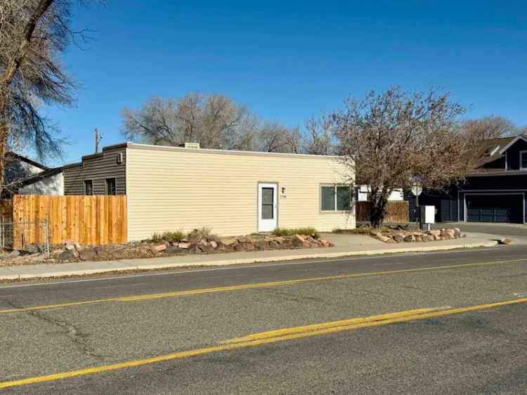 Single-family house For Sale in 2708, Unaweep Avenue, Grand Junction, Colorado