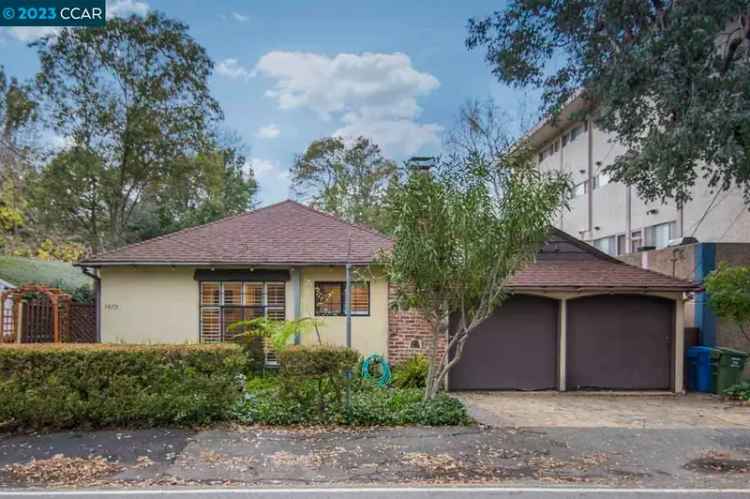 Single-family house For Sale in 1679, Carmel Drive, Walnut Creek, California