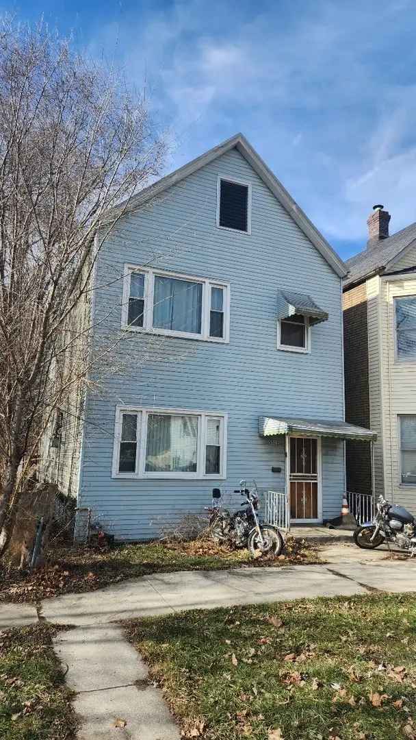 Multi-family house For Sale in 5322, South Wolcott Avenue, Chicago, Illinois