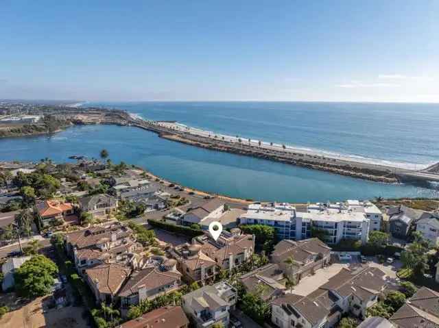 Single-family house For Sale in Carlsbad, California