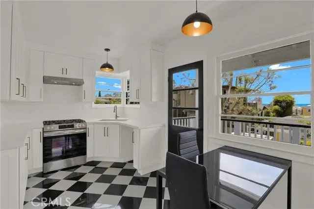 Multi-family house For Sale in 525, Park Avenue, Laguna Beach, California