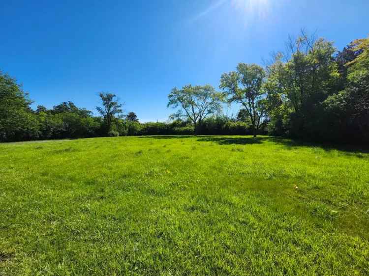 Land For Sale in 1125, Longmeadow Road, Northbrook, Illinois