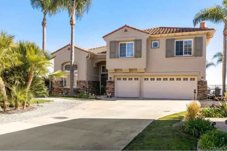 Single-family house For Sale in 2489, Darlington Row, San Diego, California