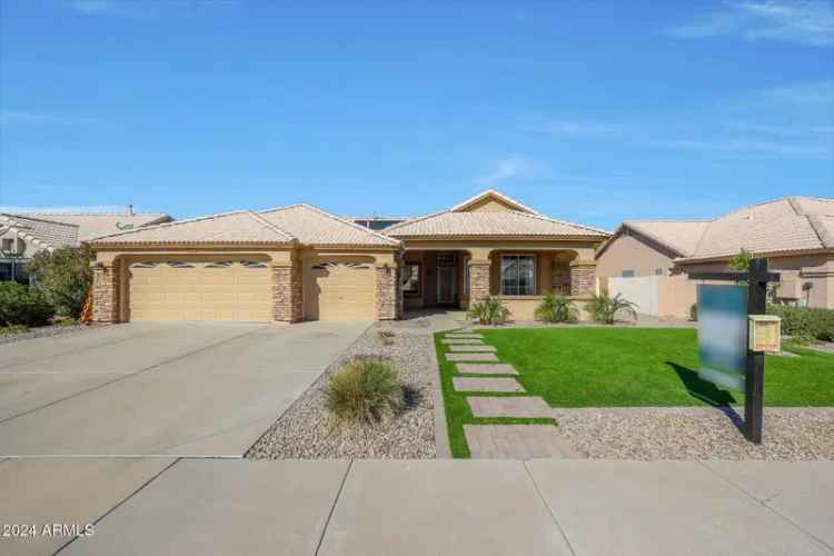 Single-family house For Sale in 13348, West Cambridge Avenue, Goodyear, Arizona