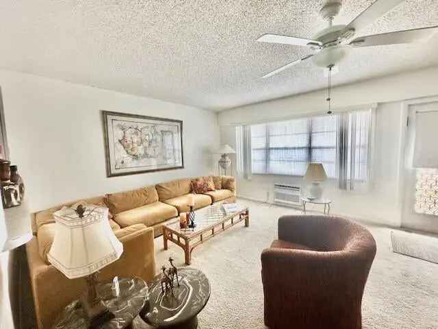 Condo For Sale in Florida