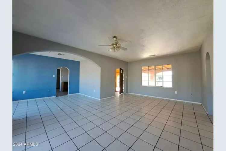 Single-family house For Sale in 1410, East Almeria Road, Phoenix, Arizona