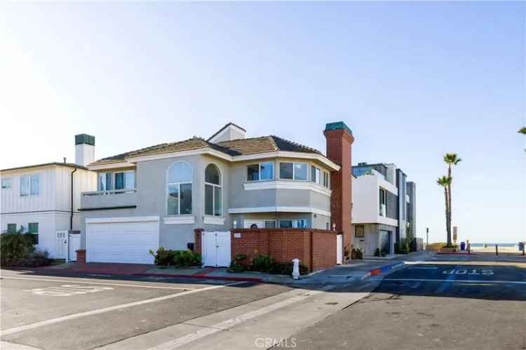 Single-family house For Sale in 6711, Seashore Drive, Newport Beach, California