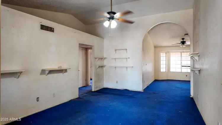 Single-family house For Sale in 113, West Villa Rita Drive, Phoenix, Arizona