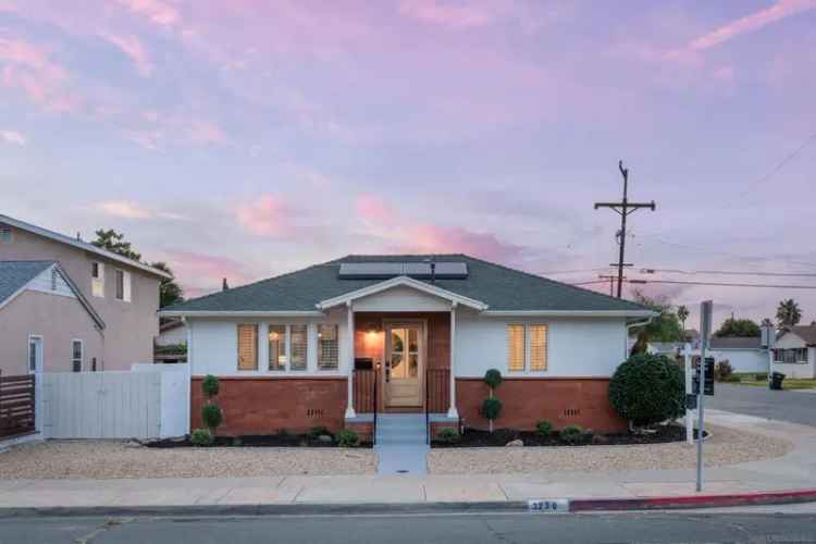 Single-family house For Sale in 3230, Atlas Street, San Diego, California