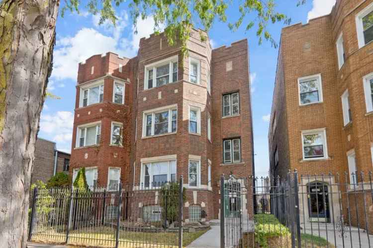 Multi-family house For Sale in 7945-7949, South Yates Boulevard, Chicago, Illinois