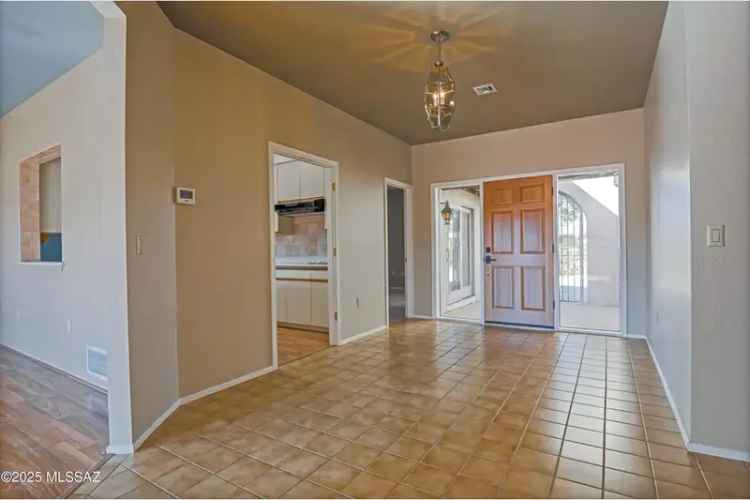 Single-family house For Sale in 1505, South Abrego Drive, Green Valley, Arizona