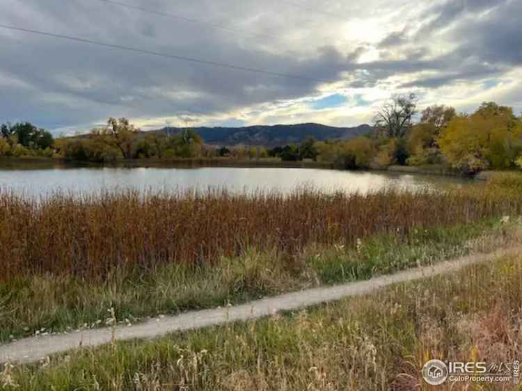 Single-family house For Sale in 924, Teal Drive, Fort Collins, Colorado