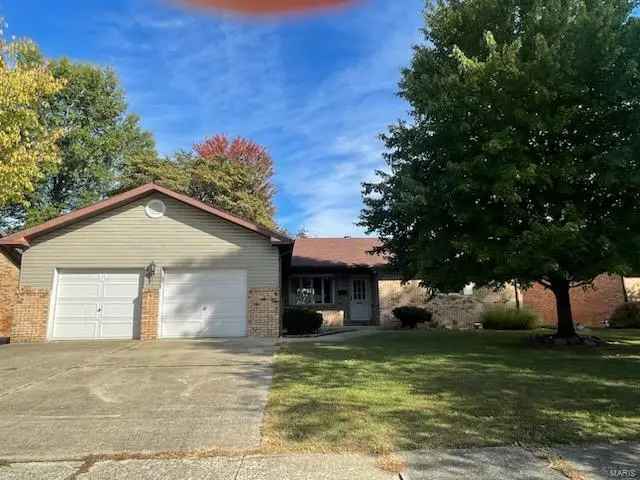 Single-family house For Sale in 3356, Colgate Place, Granite City, Illinois