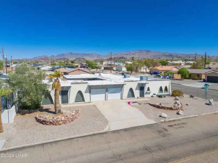 Multi-family house For Sale in 1237, Sunny Ridge Drive, Lake Havasu City, Arizona