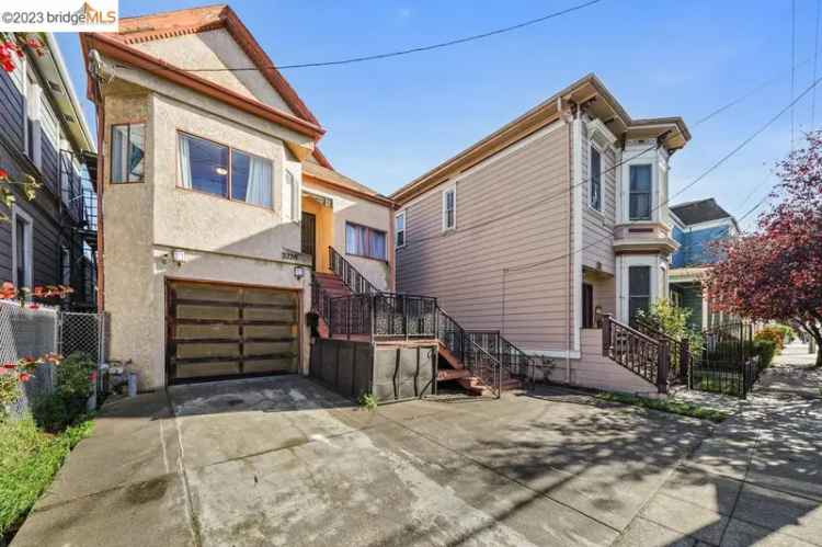 Single-family house For Sale in 3228, Magnolia Street, Oakland, California