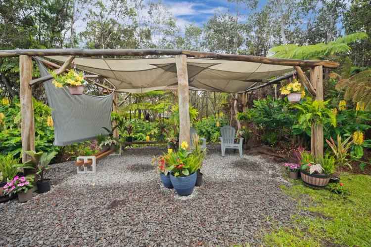 Single-family house For Sale in Volcano, Hawaii