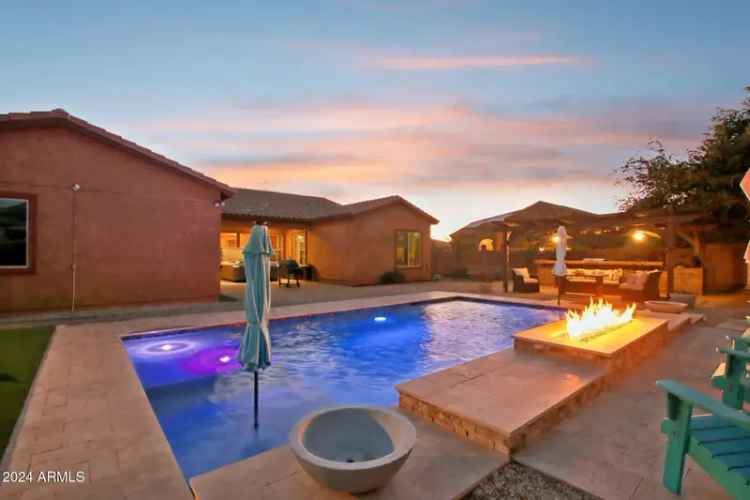 Single-family house For Sale in 18290, West Campbell Avenue, Goodyear, Arizona