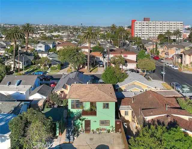 Multi-family house For Sale in Long Beach, California