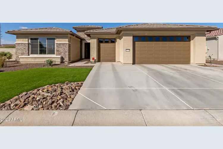 Single-family house For Sale in 16746, West La Reata Avenue, Goodyear, Arizona