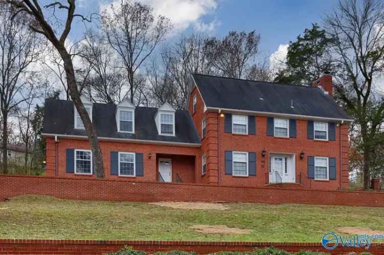 Single-family house For Sale in Huntsville, Alabama